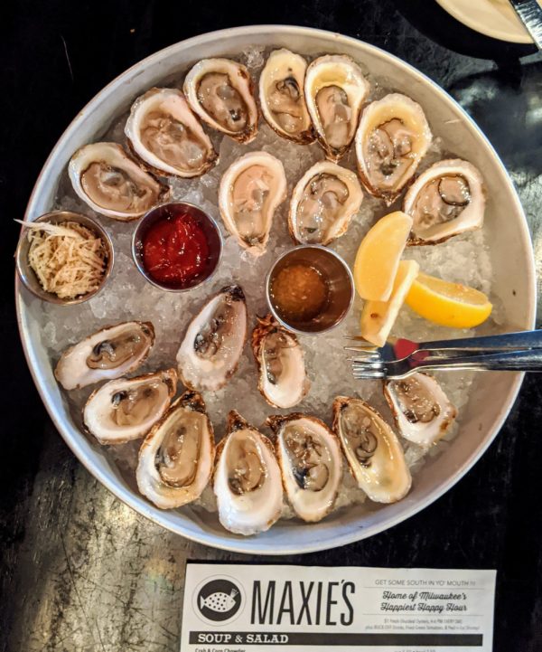 18 shucked oysters